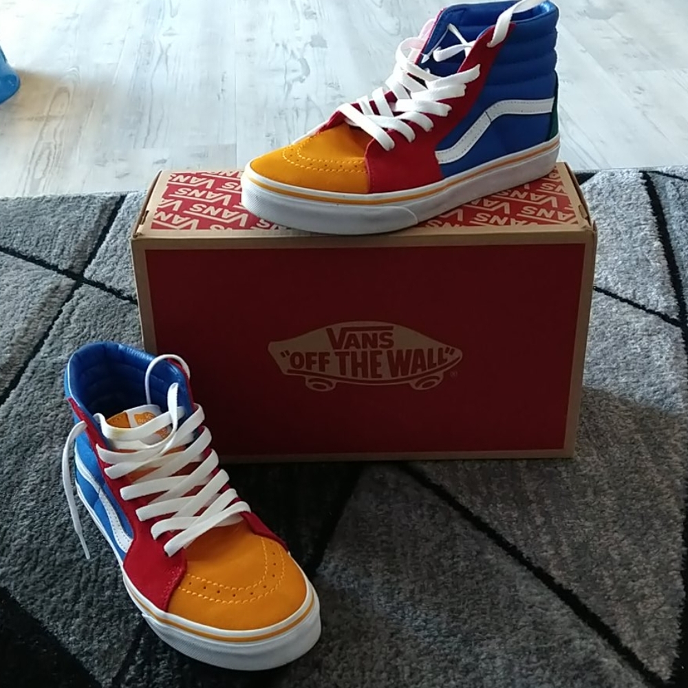 High top blue and red yellow vans (Primary Block)